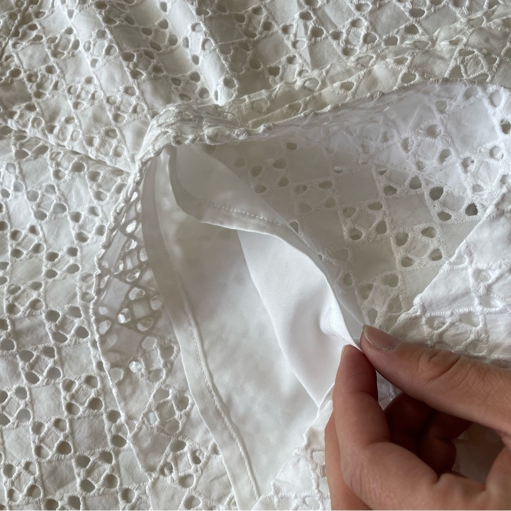 Marled High rise white eyelet wide leg ankle pants - Picture 7 of 14